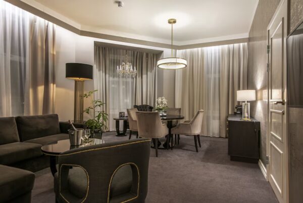Home Hotel Grand, Gjøvik - fredag 8.11 kl. 19:00 - Bilde 4
